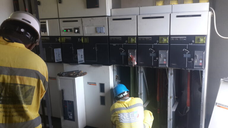 Electrical power distribution: maintenance and prevention