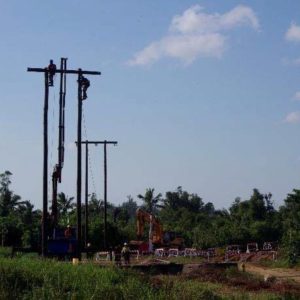 Ligne de transport d'énergie électrique pour alimentation TMF